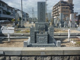 岐阜市西荘霊園で天山石のお墓建立しました　南78番