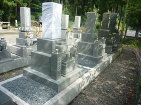 本巣市圓勝寺墓地で大島石のお墓建立しました