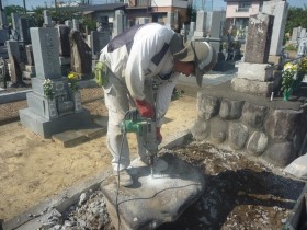 岐阜市又丸自治会墓地でお墓の撤去工事をしました