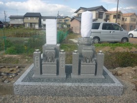 岐阜市小西郷墓地で純国産墓石唐原石のお墓建立しました