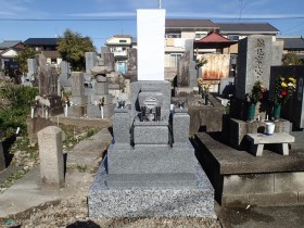 岐阜市早田の地域墓地で純国産墓石大島石のお墓建立しました