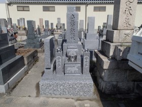 岐阜市塚田墓地で純国産墓石唐原石のお墓建立しました
