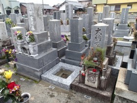 岐阜市東鏡島墓地で外柵基礎石をしました　平成26年3月