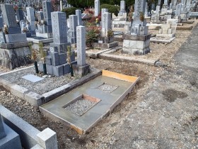 岐阜市市営上加納墓地ね地区でお墓の建て替え工事
