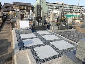 純国産墓石唐原石のデザイン墓石建立