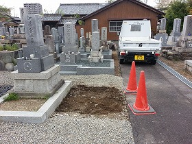 お墓の解体撤去