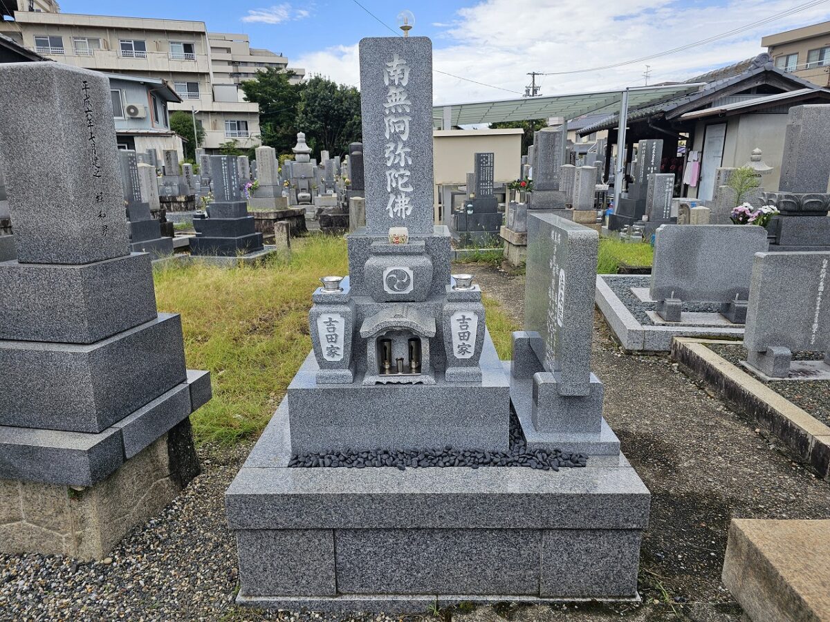 お墓の傾き直しリフォーム工事の完成