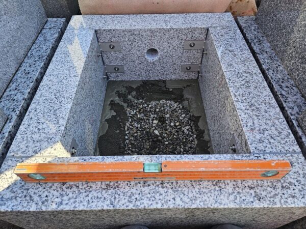 強化モルタルを使って施工