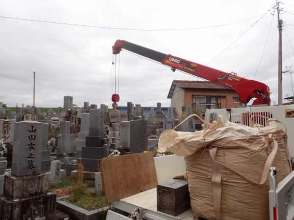 トラッククレーンで回収