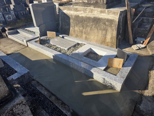 外柵基礎石工事の完了