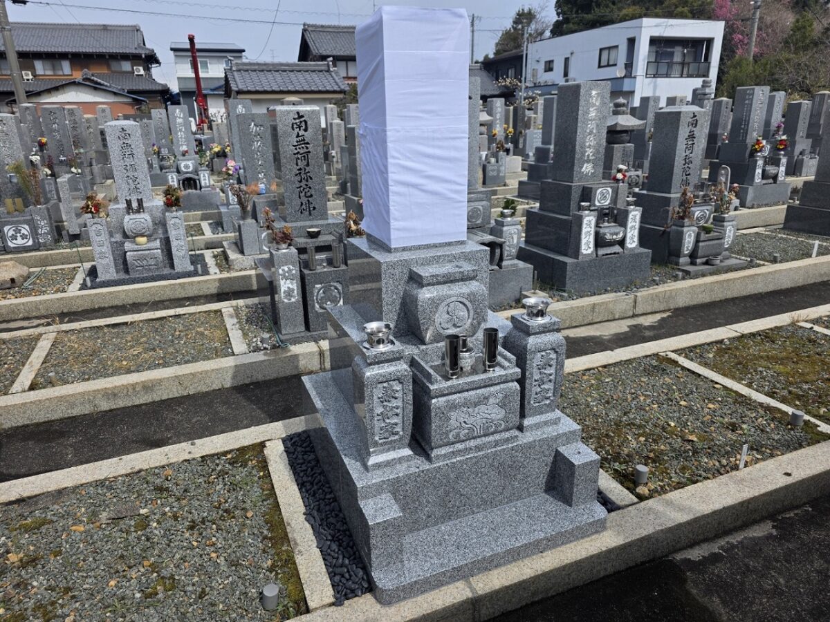純国産大島石のお墓建立