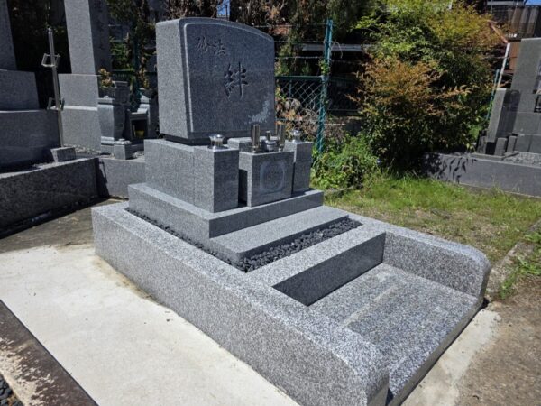 純国産大島石のお墓建立