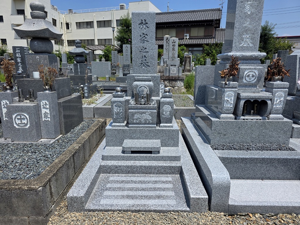 純国産大島石のお墓