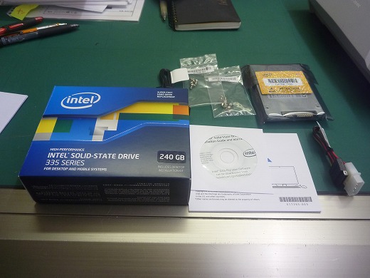 購入したインテルＳＳＤ